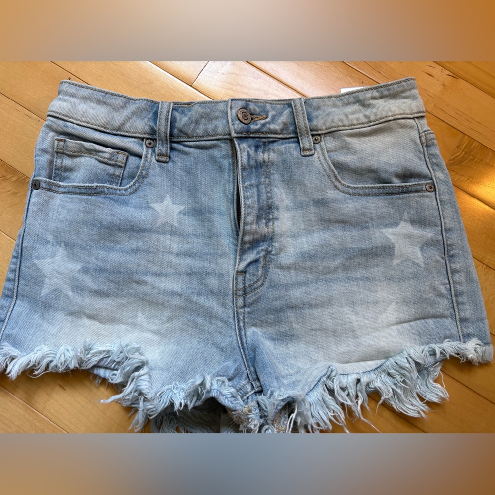 Light Blue Star-Patterned Frayed Jean Shorts